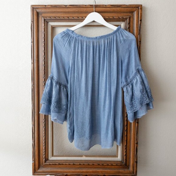 >MADE IN ITALY< VISCOSE & COTTON CHAMBRAY OFF SHOULDER LACE TIERED TOP SZ L - Picture 2 of 6